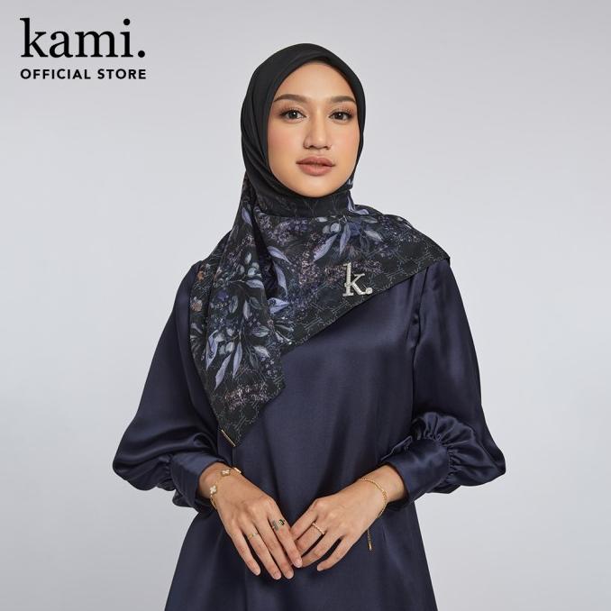 Sale Kami Senara Signature Scarf Black Termurah