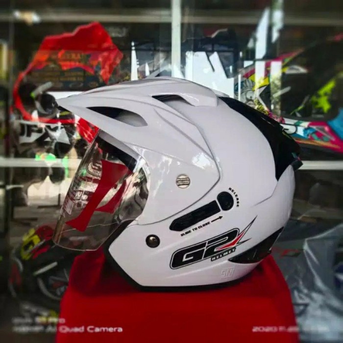 Helm G2 Exterminator Solid White