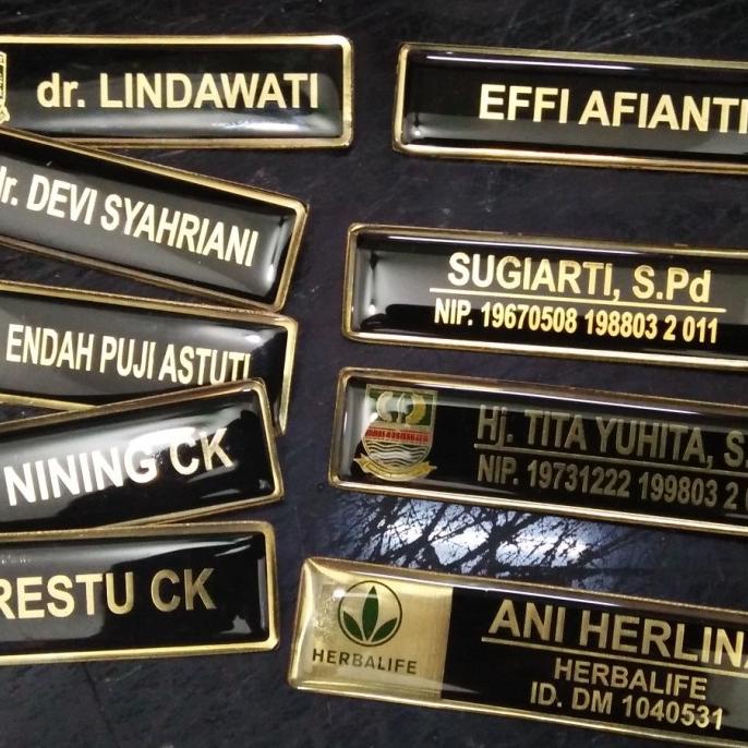 

:<:<:<:<] name tag bahan kuningan / stenlis - Custom