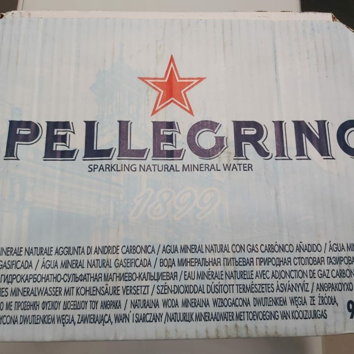 

Laris San Pellegrino Sparkling Water 750Ml X 12 Btl Gosend / Grab