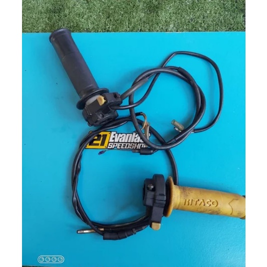 holder saklar rumah gas kanan sonic125 old pnp cbr old satria fu garansi sparepart