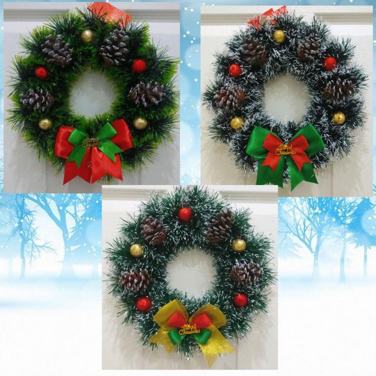 Hiasan Krans Natal Untuk Pintu / Dinding 28cm