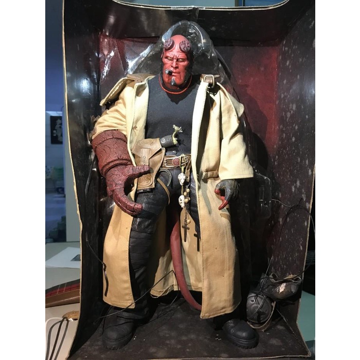 [[[ PROMO ]]] 18 Inch Deluxe Hellboy Action Figure Toy -Hellboy II The Golden Army