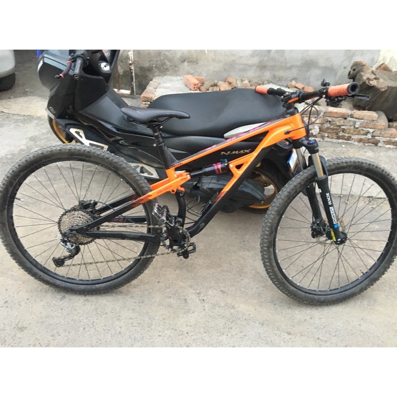 frame siskiu d5 hitam oren 2021