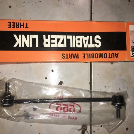 ] Stabilizer Link Suzuki Ertiga/SX4 555 Japan