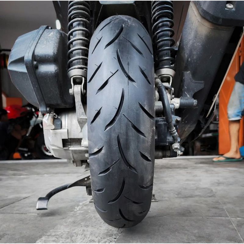 Maxxis Victra s98 aerox 140/70-14 tubeles aerox belakang