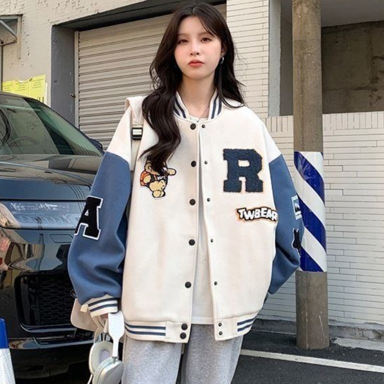 Masih fresh6c6Bq R TW Bear Jaket baseball / Atasan wanita 2023 switer hoodie cewek viral sweter hood