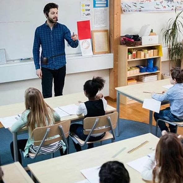 GARANSI SKY MEGAPHONE WIRELESS SPEAKER PINGGANG MIKROFON MIC JEPIT BANDO YOGA