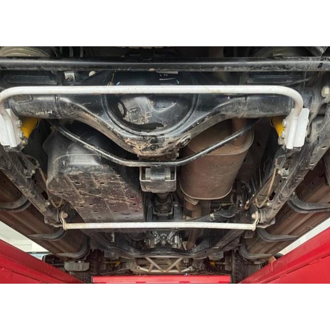 Stabilizer Set Lower Bar All New Pajero Sports Underbrace Pajero 2016  Original