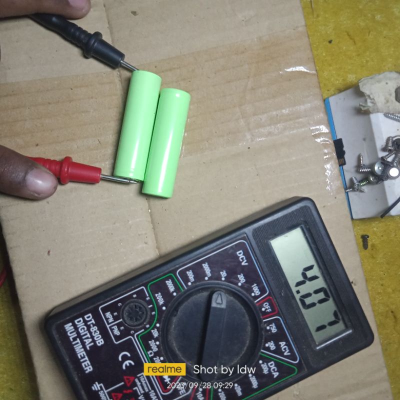 BATERAI 14200 NORMAL 3'7 VOLT - 4'2 VOLT