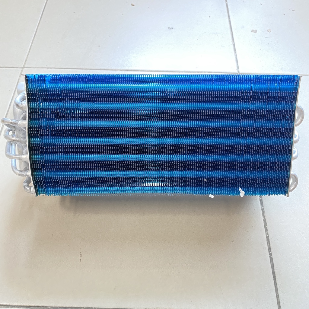 Evaporator AC Mobil Panther