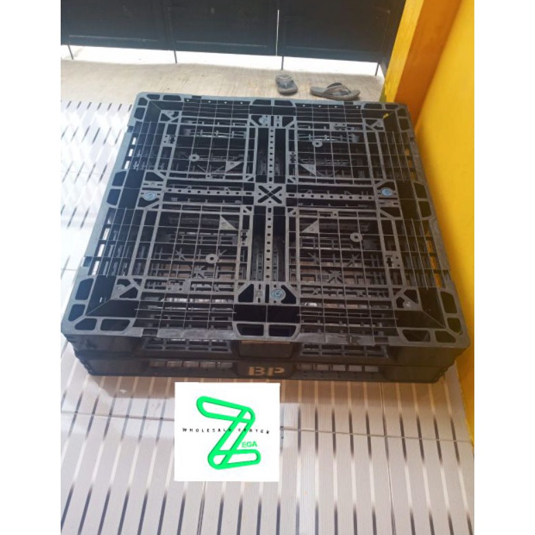 

80 Palet plastik bekas 110x110x12cm sangat layak pakai 83