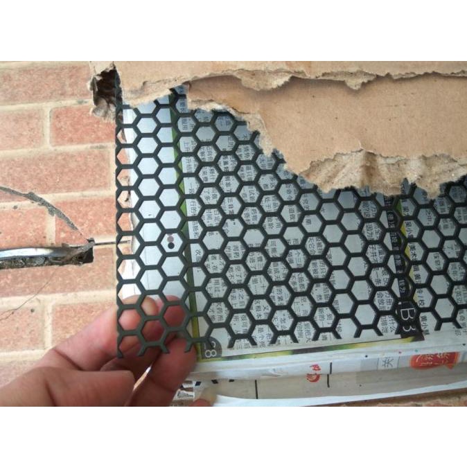 Ram Speaker / Jaring Speaker / Tutup Box Speaker Model Segi Enam