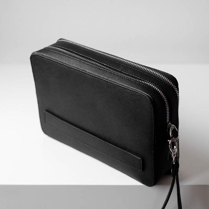 Travor Messenger Men Clutch (Model Coach)