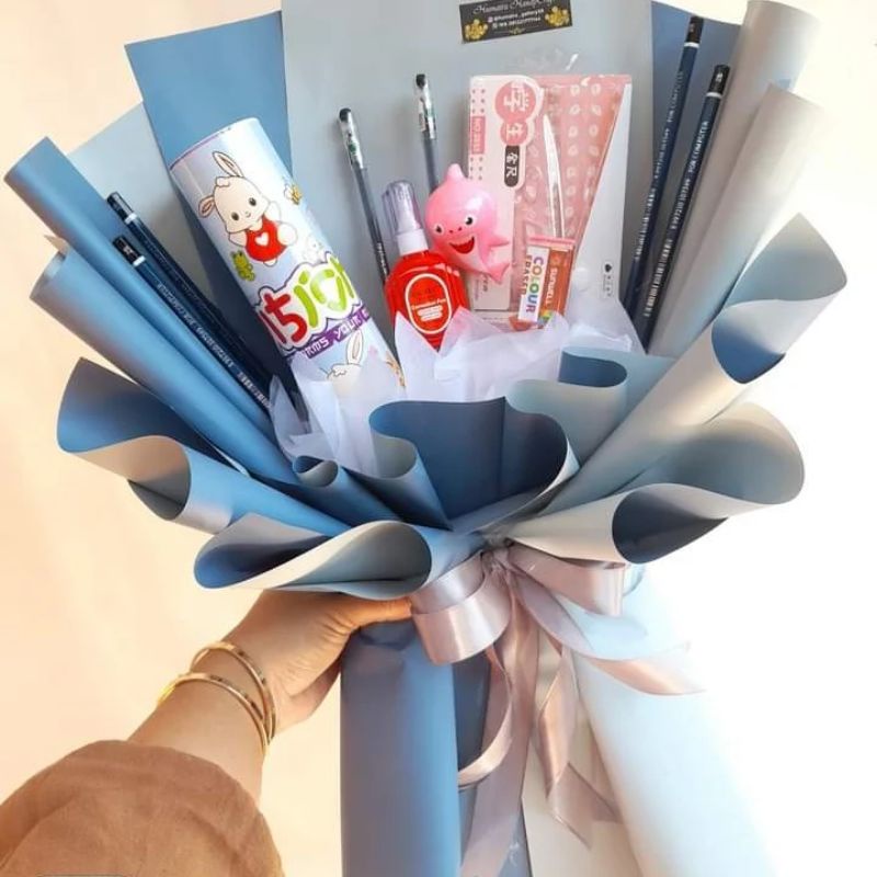 

BUKET ALAT TULIS SEKOLAH/ATK