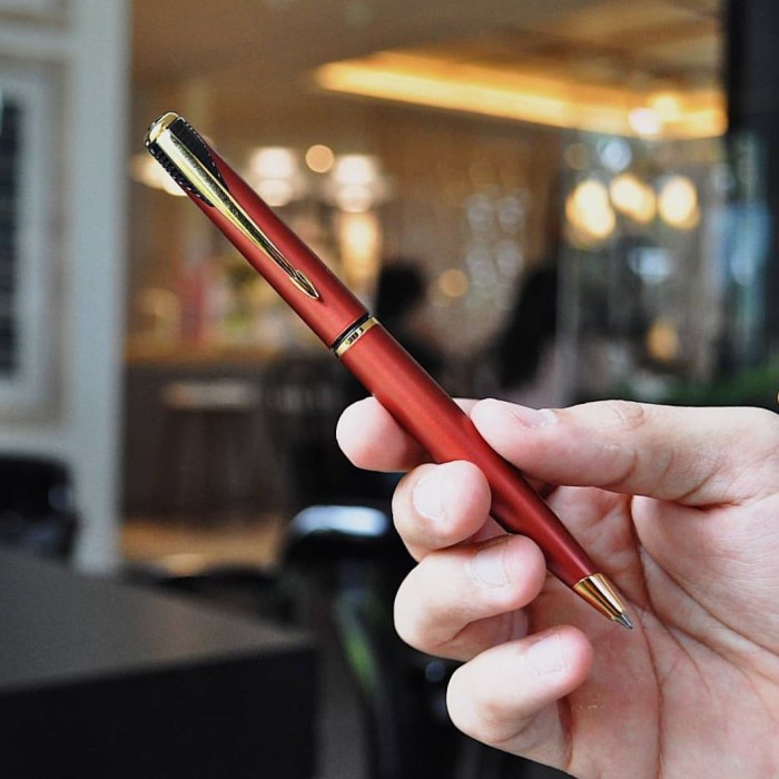 

✨Sale Parker Inflection Limited Edition Fire Red Ballpoint Limited