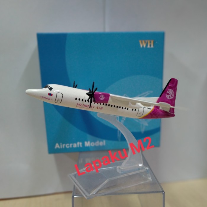 MINIATUR DIECAST PESAWAT HUNNU AIR ATR 72-600