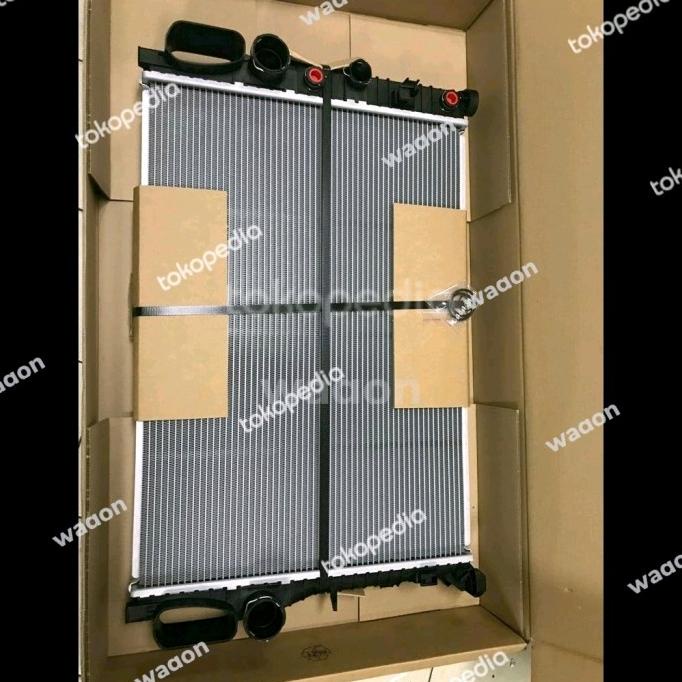 Radiator Mercedes Benz W211 E200 Kompressor Nissens