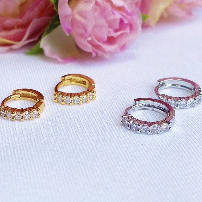 [V0K☀] Anting Jepit Titanium Anak / Dewasa Baris Kristal Swarovski ✯.