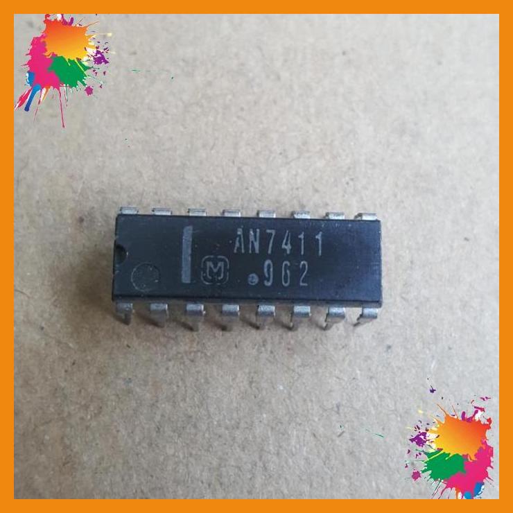 an7411 ic / transistor [and]