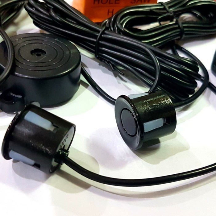 Sensor Parkir Mobil 2 Titik Universal Mobil Grand Fortuner terpercaya