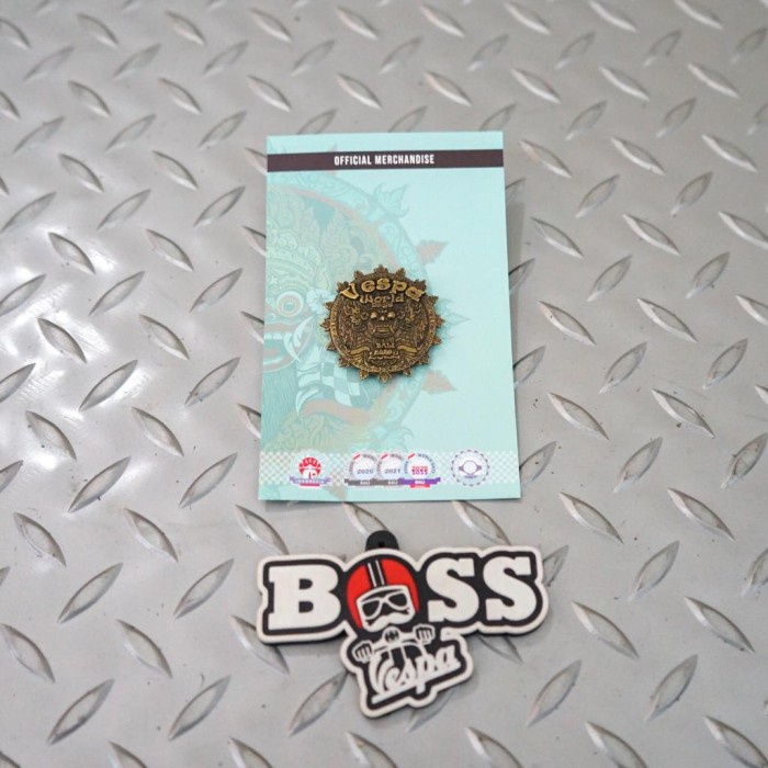 PIN BROS OFFICIAL MERCHANDISE VESPA WORLD DAYS VWD