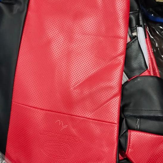 Sarung Jok Mobil Daihatsu Sigra/Calya Bahan Ferrari