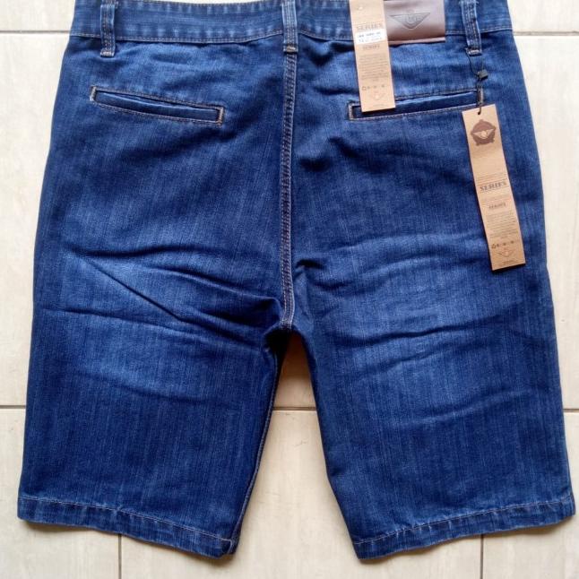 Celana Pendek Jeans Pria Model Chino