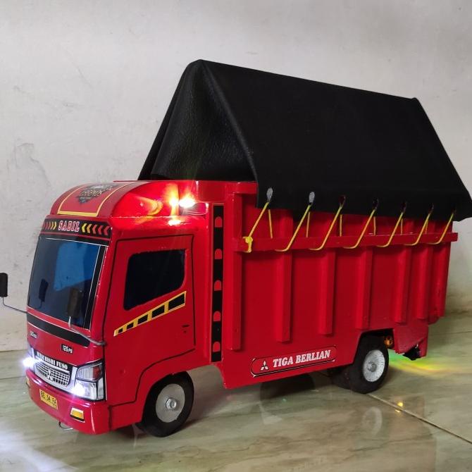 Terlaris Miniatur Mobil Truk Oleng Kayu Mainan Mobilan + Lampu Terpal Terbaik