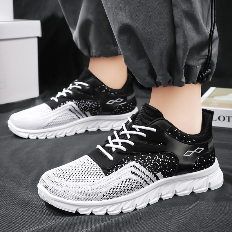 Sepatu Sneakers Pria  2023 Putih Dewasa Sneker Hitam Korean Style Terbaru Lari Sport Snekers Jogging