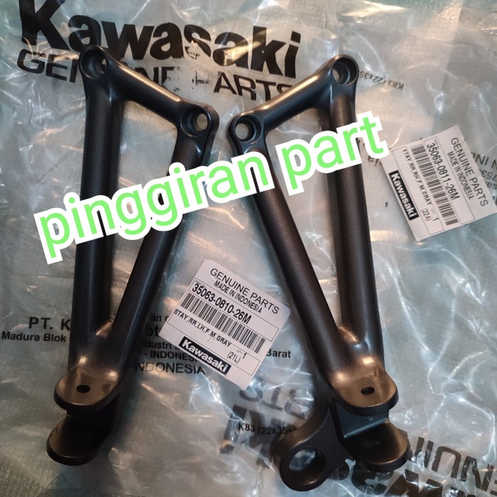 Dudukan foot step footstep belakang Ninja RR New Sepasang Original