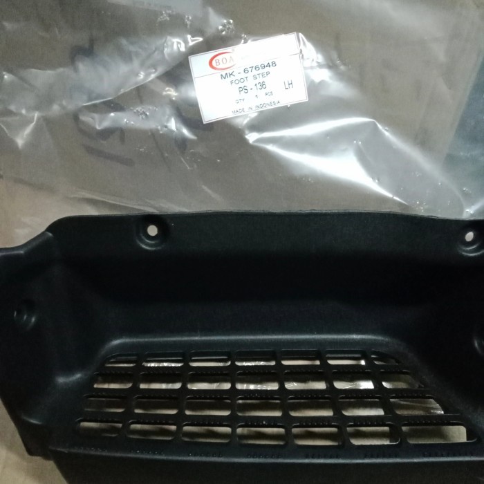foot step injakan kaki mobil canter PS 136 kiri