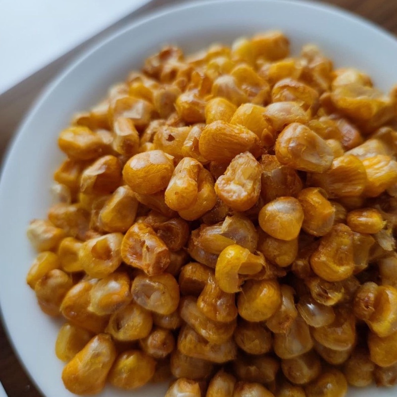 

Ready KERIPIK JAGUNG MANIS CRISPY 500gr RENYAH TIDAK KERAS KRIPIK BUAH PREMIUM Non COD