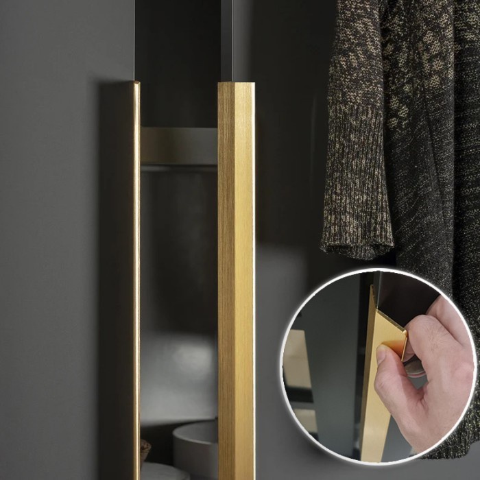 (Panjang) Trapeze Gold Handle Pinggir Laci Invisible Profile Emas