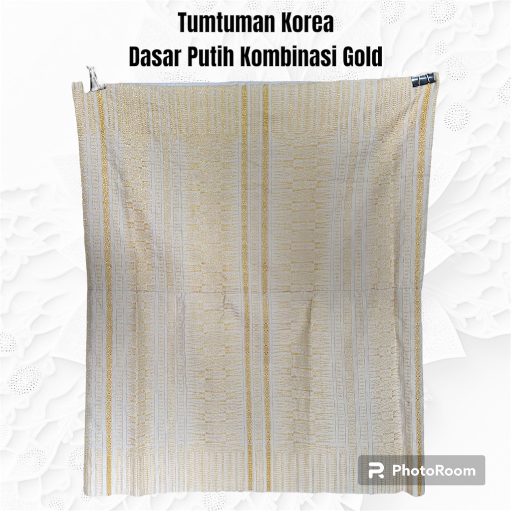 Sarung Tumtuman Tenun Tarutung Korea Dasar Putih Kombinasi Gold Pengantin - Toko Ria Song Pekanbaru
