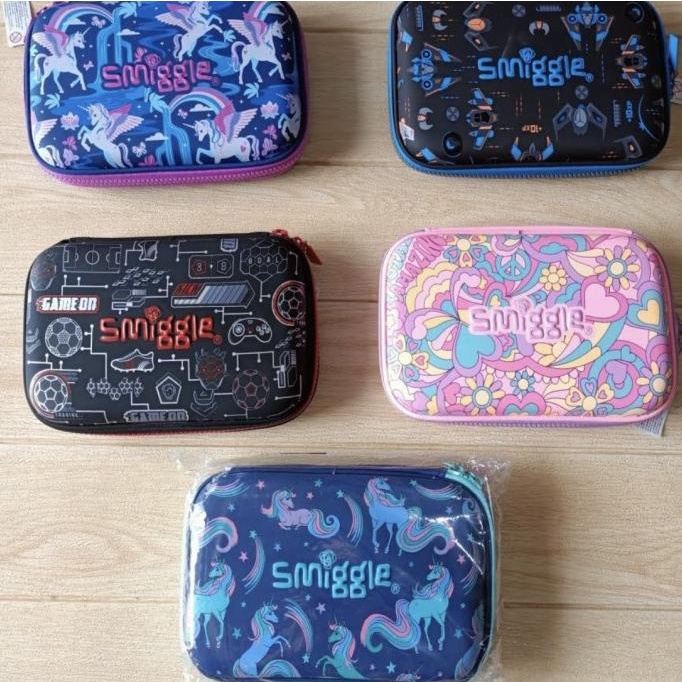 

New Sale Pensil Case Set Besrerta Isinya (Motif Cwo) Smiggle Original Original