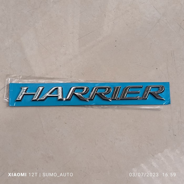 emblem tulisan HARRIER emblem harrier toyota harrier murmer