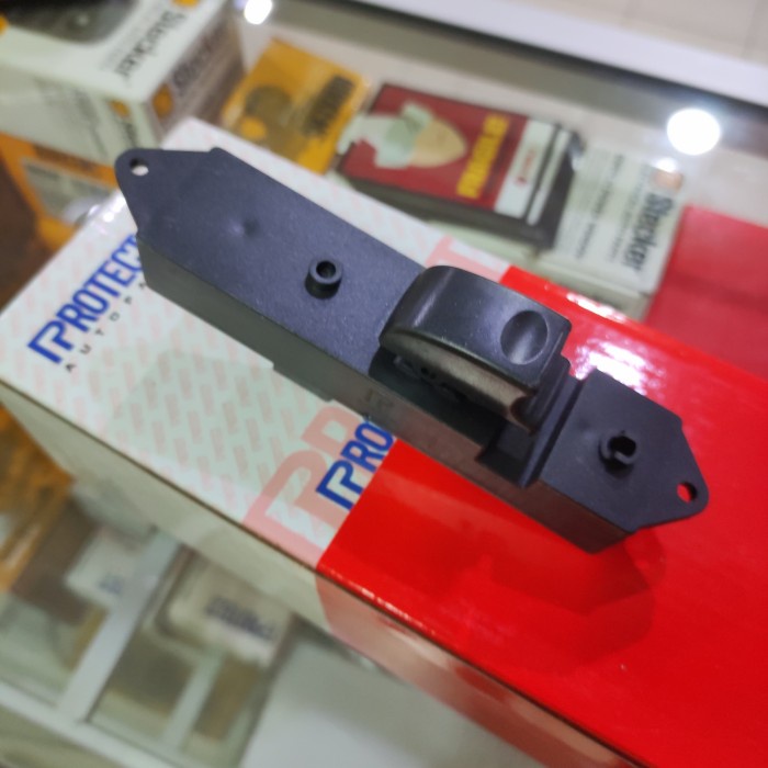 Saklar power window Mitsubishi Kuda kiri belakang star