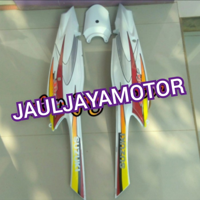 ✨New Ori Cover Body Merah Satria Hiu Malaysia Putih  Striping Merah Bisa Sameday