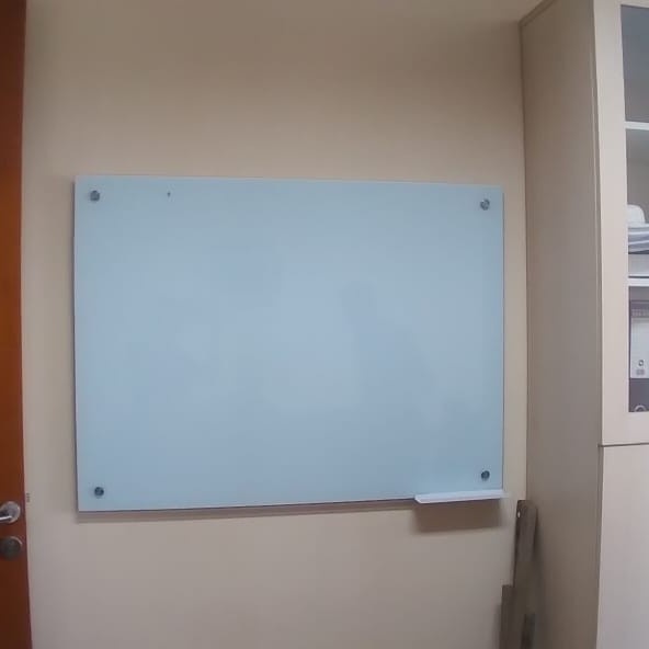 

✨Sale Papan Tulis Kaca / Glassbord 100 X 140 Cm Tanpa Magnetik Bisa Gojek