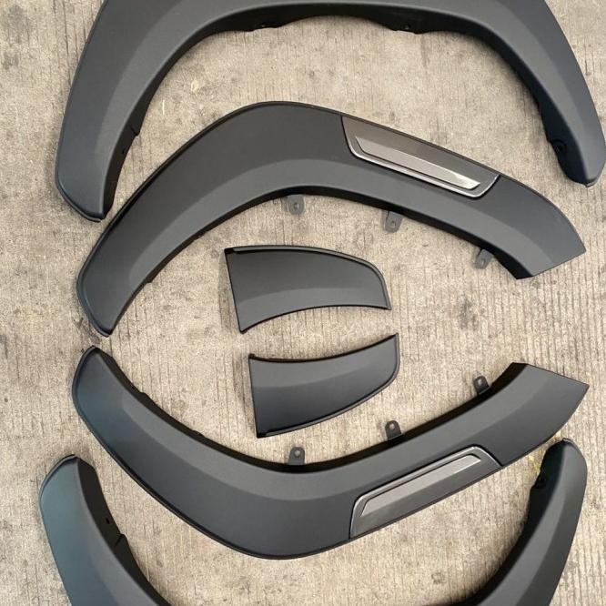 Over Fender Hilux Rocco 2021/Over Fender Toyota Hilux Rocco Import