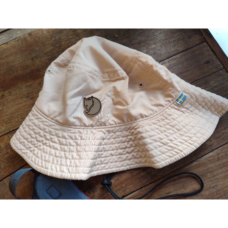 FJALLRAVEN TOPI RIMBA ORIGINAL SECOND BEKAS