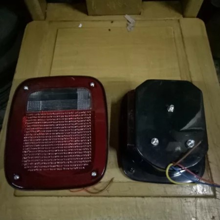 Cod - Lampu Stop Lampu Rem Lampu Belakang Jeep Cj 7 Cj7 Kode 025