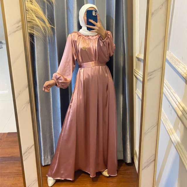 [LIMITED] BEST PRODUCT SAUQIA DRESS SILK SIMMER TERBARU DRESS KONDANGAN BRIDESMAID - EMRACOLLECT.ID