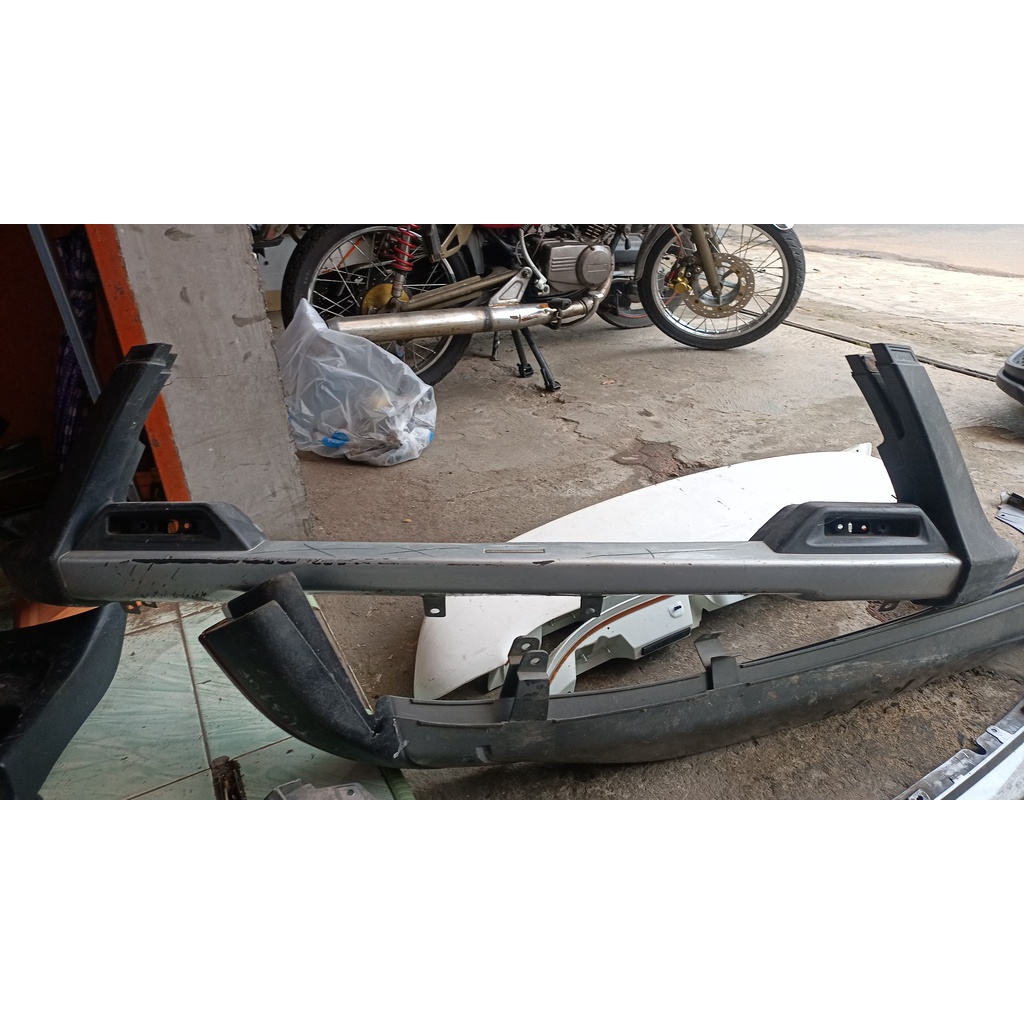 Diffuser bodykit bemper belakang yaris 2014-2015-2016 trd original