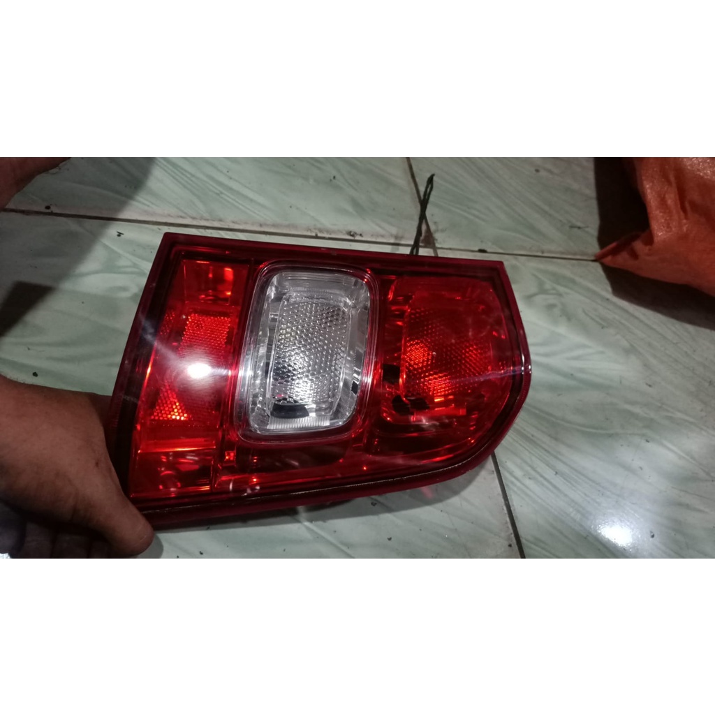 Stoplamp kanan suzuki ignis original