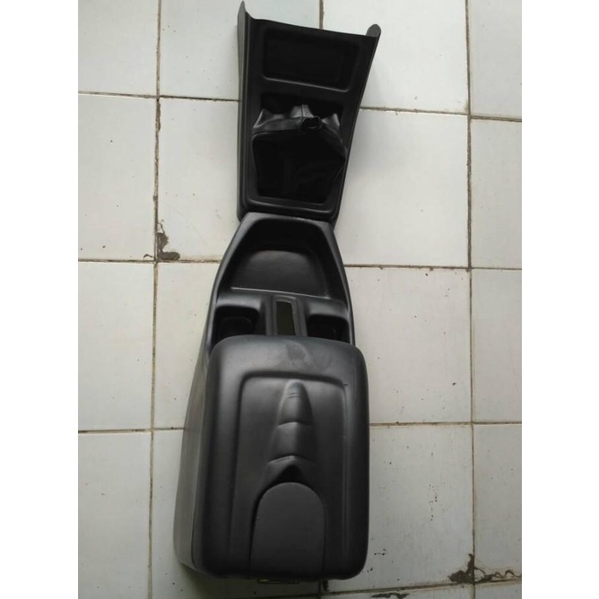 Console Box Kijang Kapsul