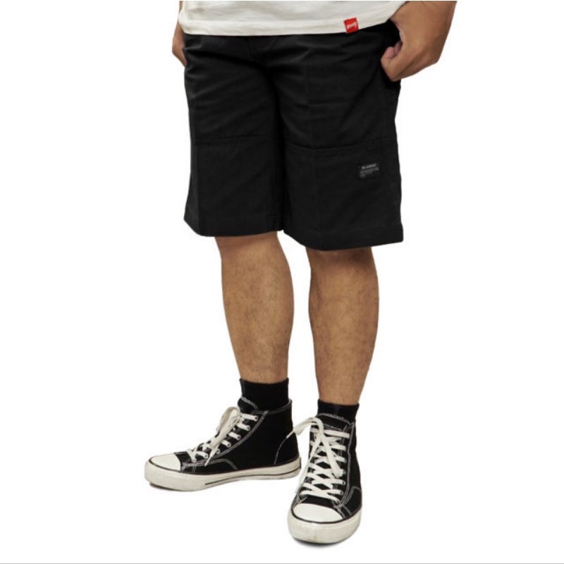 CELANA PENDEK BLOODS ORIGINAL ST MAVISH 01