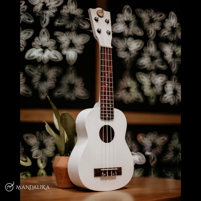 Ukulele - [Custom Nama] Ukulele Soprano Mandalika Bisa Custom Nama