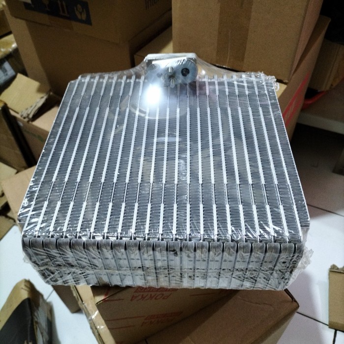 evaporator AC Mitsubishi kuda star